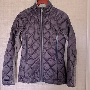 Lululemon down filled puffer jacket. Sz. S